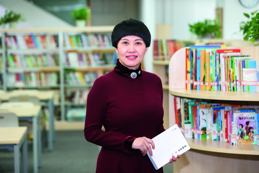 教育强国的基础，是以科学的方法系统建构素质教育——专访全国人大代表、国家督学、谢家湾教育集团总校长刘希娅